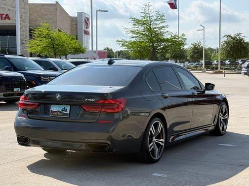 Gray Metallic 2019 BMW 740 i