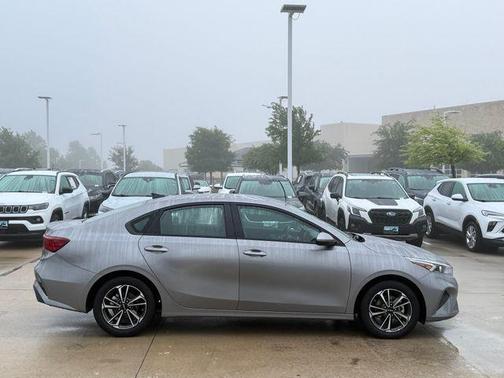 Steel Gray 2023 Kia Forte LXS