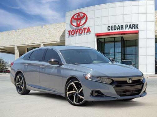 Sonic Gray Pearl 2022 Honda Accord Sport SE