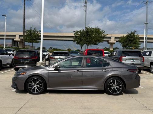Predawn Gray Mica 2024 Toyota Camry Hybrid SE