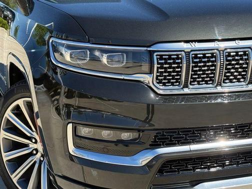 Rocky Mountain Pearlcoat 2023 Jeep Grand Wagoneer Series II