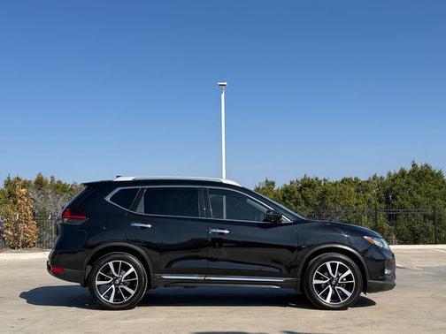 2020 Nissan Rogue SL