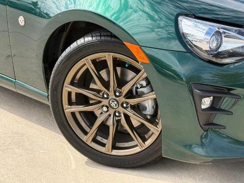 Hakone Green 2020 Toyota 86 Hakone Edition