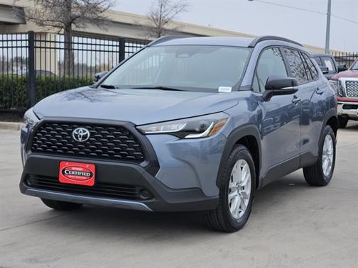 2025 Toyota Corolla Cross LE
