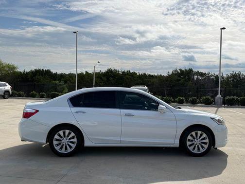 White Orchid Pearl 2015 Honda Accord EX-L