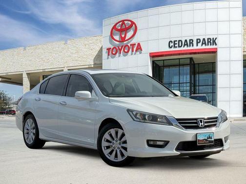 White Orchid Pearl 2015 Honda Accord EX-L