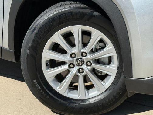 Celestial Silver Metallic 2024 Toyota Grand Highlander XLE