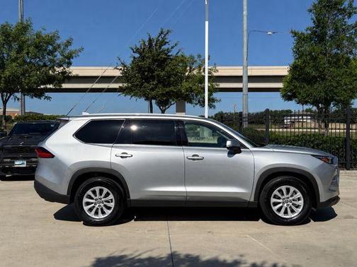 Celestial Silver Metallic 2024 Toyota Grand Highlander XLE