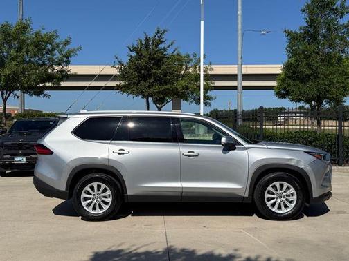 Celestial Silver Metallic 2024 Toyota Grand Highlander XLE