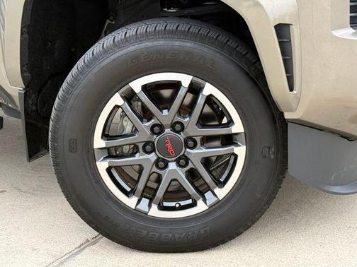 2024 Toyota Tacoma TRD Sport