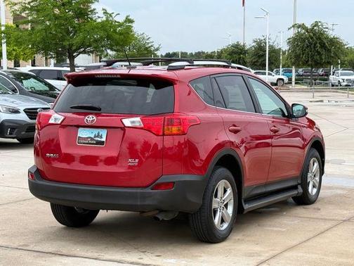 Barcelona Red Metallic 2015 Toyota RAV4 XLE