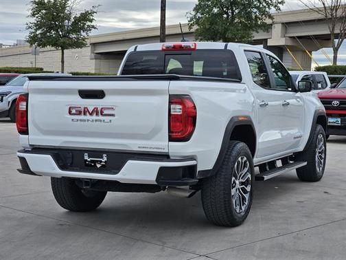 2023 GMC Canyon Denali