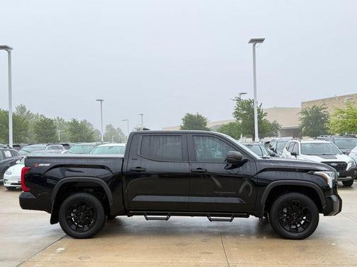 Midnight Black Metallic 2022 Toyota Tundra SR5