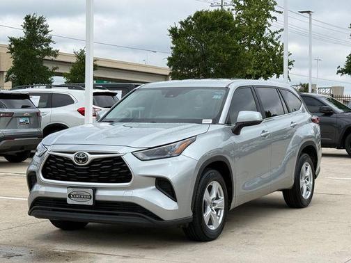 Celestial Silver Metallic 2023 Toyota Highlander L