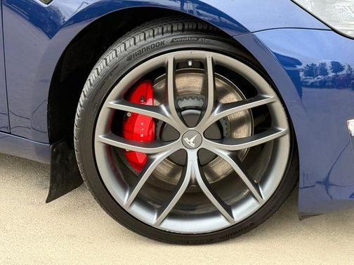 Deep Blue Metallic 2022 Tesla Model 3 Performance