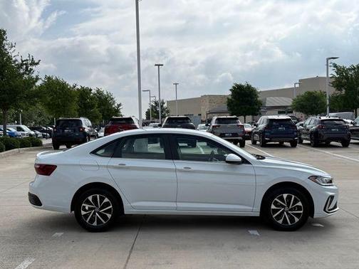 Pure White 2025 Volkswagen Jetta 1.5T S