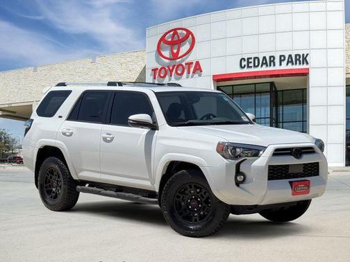 Ice 2023 Toyota 4Runner SR5 Premium