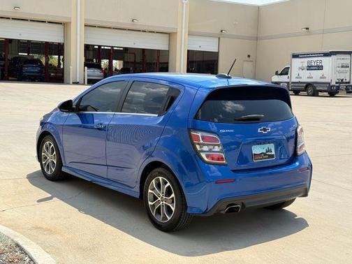 Kinetic Blue 2018 Chevrolet Sonic LT