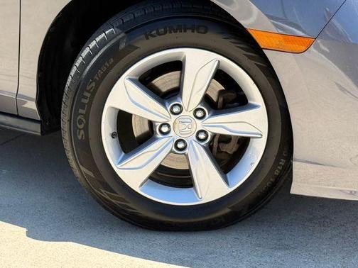 Gray 2019 Honda Odyssey EX