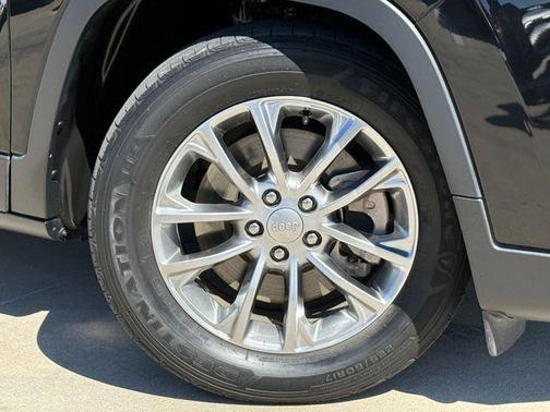 2021 Jeep Cherokee Latitude Plus