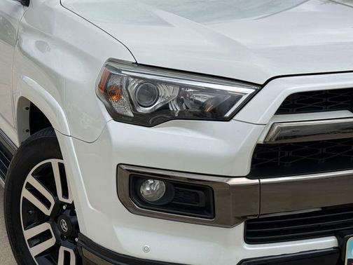 Blizzard Pearl 2019 Toyota 4Runner Limited Nightshade