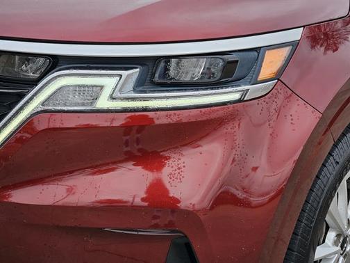 2022 Kia Carnival LX