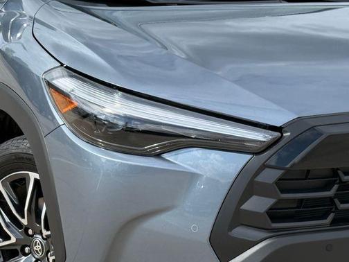 CELESTITE 2026 Toyota Corolla Cross XLE