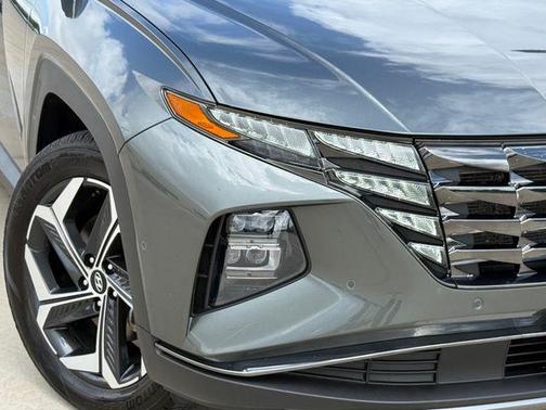Gray 2022 Hyundai TUCSON Limited