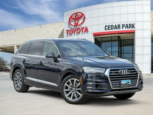 Ink Blue Metallic 2017 Audi Q7 3.0T Prestige