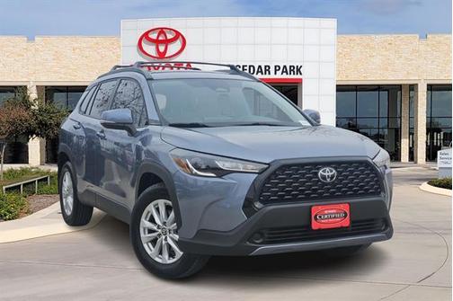 2024 Toyota Corolla Cross LE