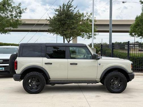 Desert Sand 2025 Ford Bronco Big Bend