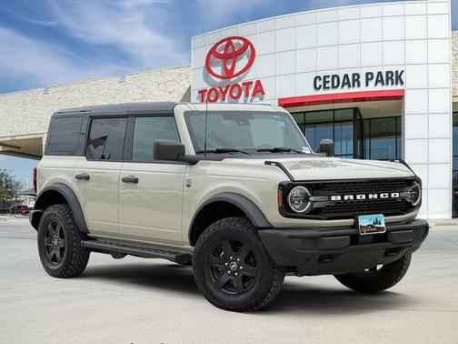 Desert Sand 2025 Ford Bronco Big Bend