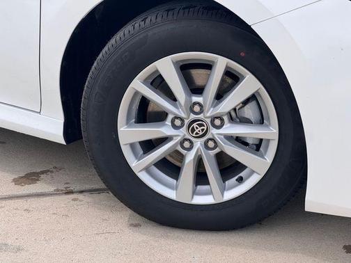 Platinum White Pearl 2025 Honda Civic Si