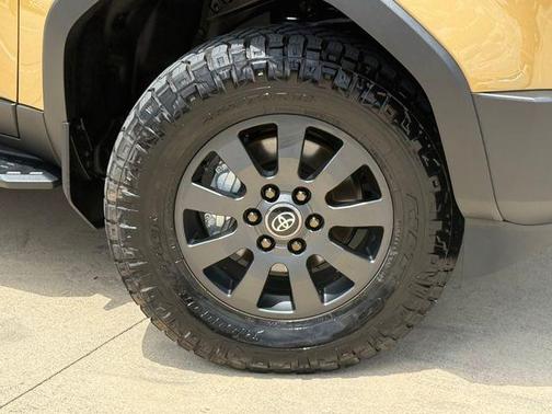 Dust 2026 Toyota Land Cruiser Base