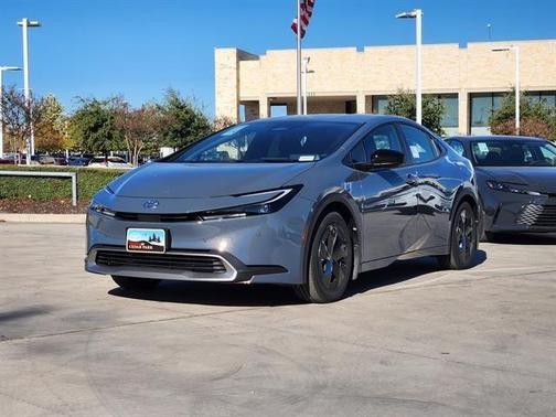 2026 Toyota Prius Plug-In Hybrid SE