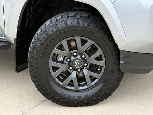 Celestial Silver Metallic 2023 Toyota Tacoma SR5