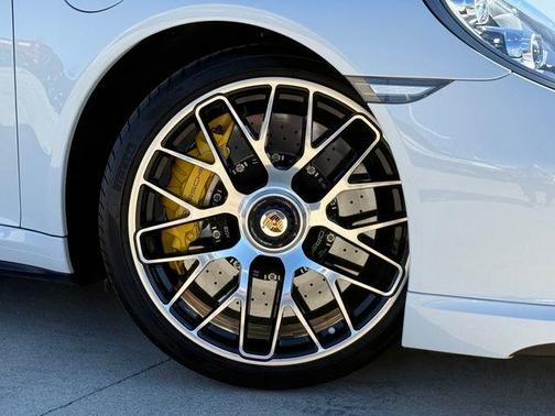 2015 Porsche 911 Turbo S