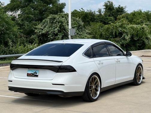 White 2023 Honda Accord EX