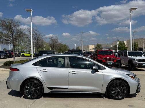 Classic Silver 2025 Toyota Corolla SE