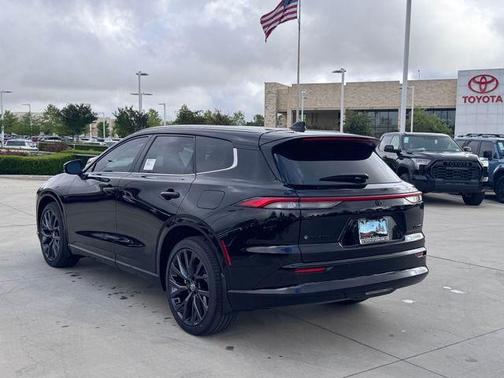 Black 2026 Toyota Crown Signia Limited