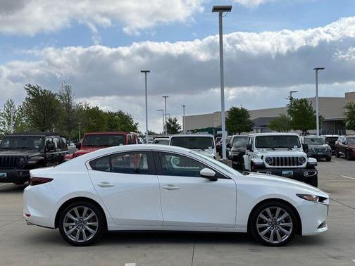 2023 Mazda Mazda3 FWD w/Select Package