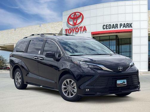 Midnight Black 2026 Toyota Sienna XLE 8 Passenger