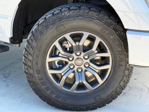 Avalanche 2023 Ford F-150 Tremor