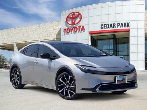 CUTTING EDGE 2026 Toyota Prius Plug-In Hybrid XSE PREMIUM