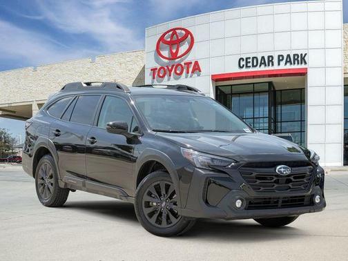 Crystal Black Silica 2025 Subaru Outback Onyx Edition