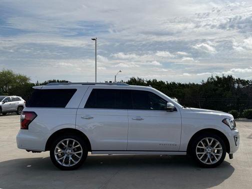White Platinum Clearcoat Metallic 2019 Ford Expedition Platinum