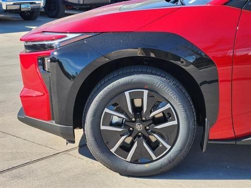 2026 Toyota bZ XLE PLUS