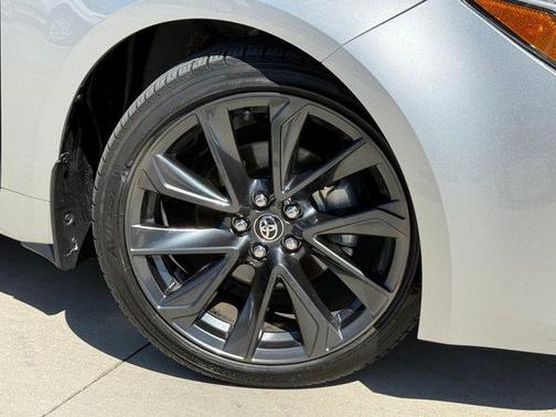 2023 Toyota Corolla Hatchback XSE