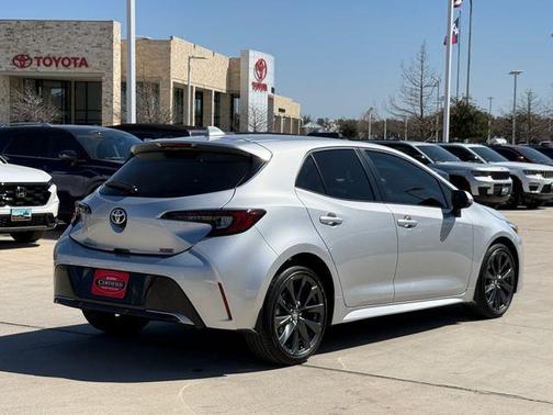 2023 Toyota Corolla Hatchback XSE
