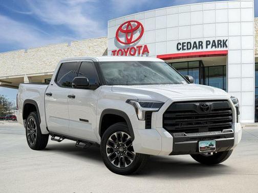 Ice 2023 Toyota Tundra SR5